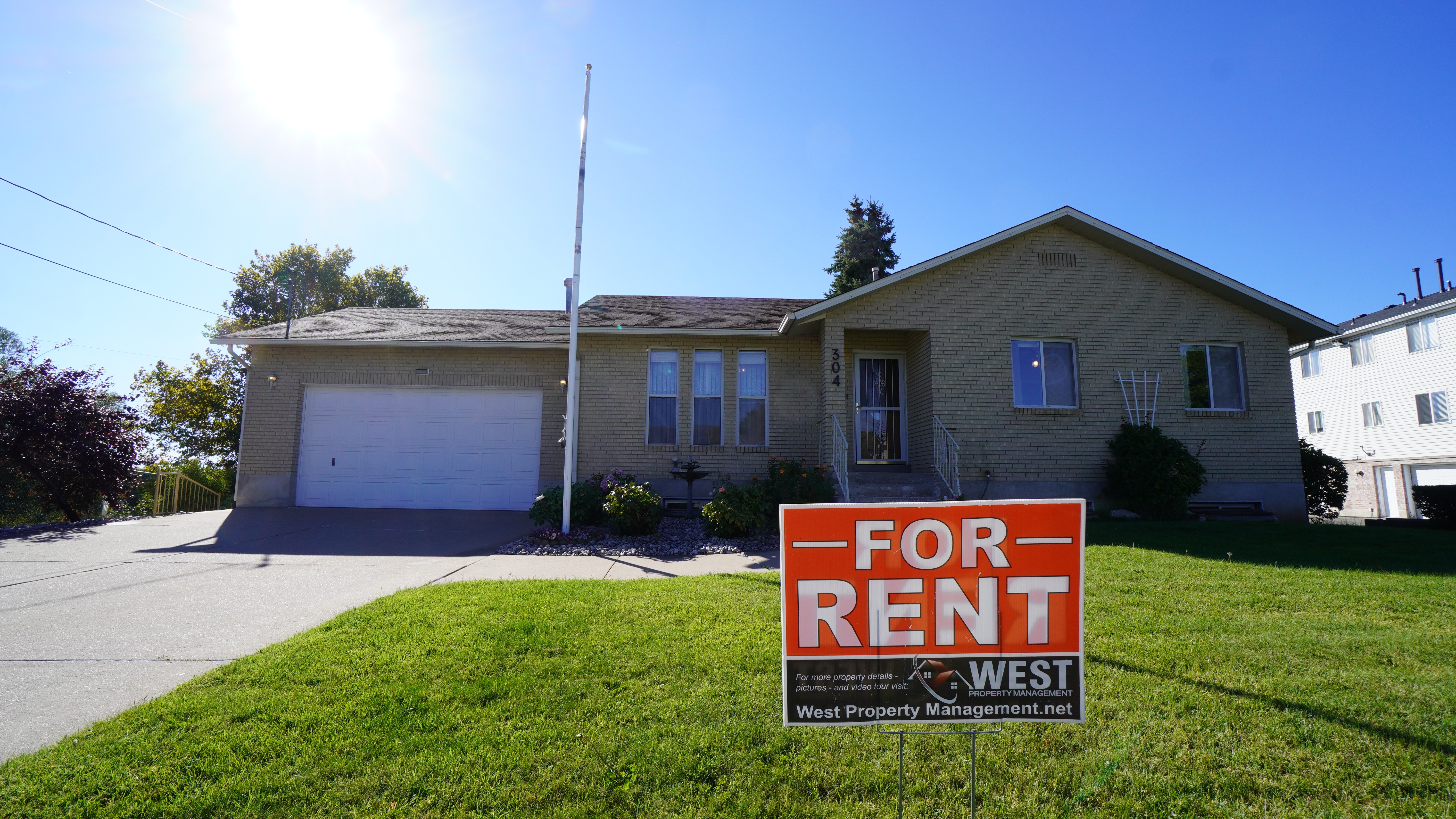 Clearfield House: 304 S 500 E