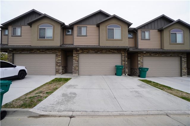 Layton Townhome: 1085 W 2875 N