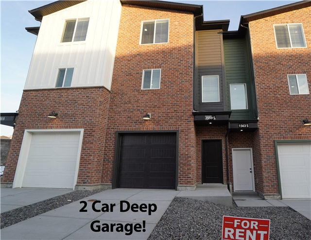 Perry Townhome: 1559 S 150 W Ct.