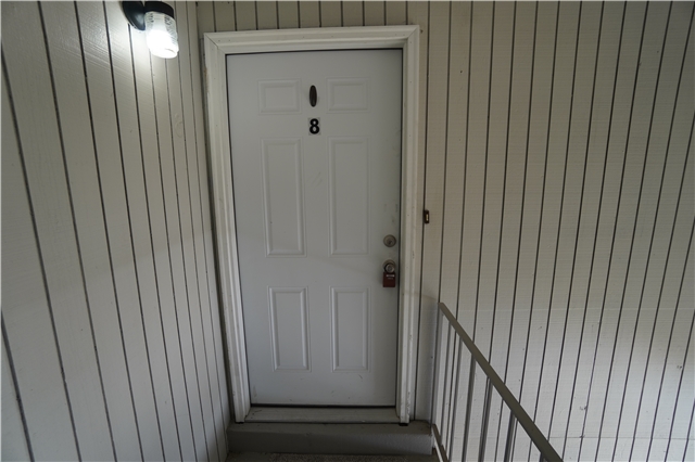 Farmington Apartment: 175 S Main St