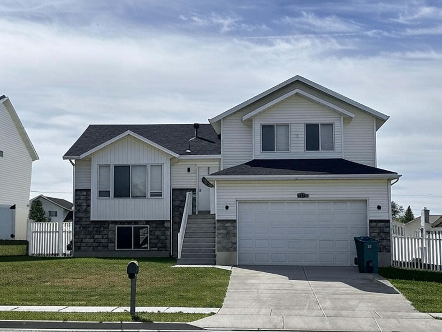 Roy House: 4003 W 5425 S
