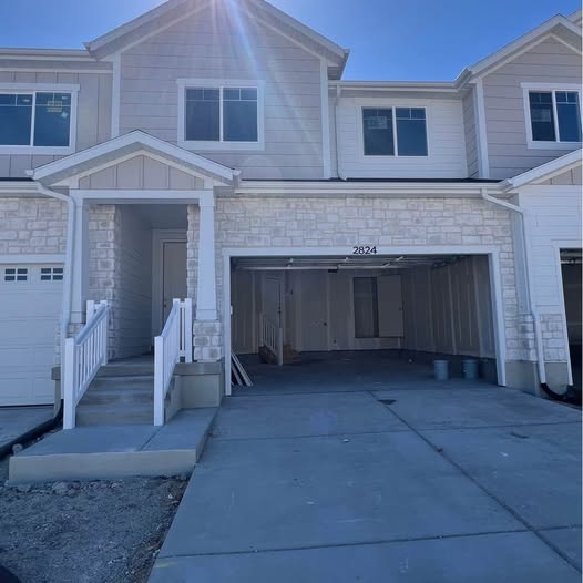 Saratoga Springs Townhome: 2824 N Blue Dawn Ln