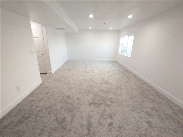 Lehi Single Room: 4339 W 1850 N