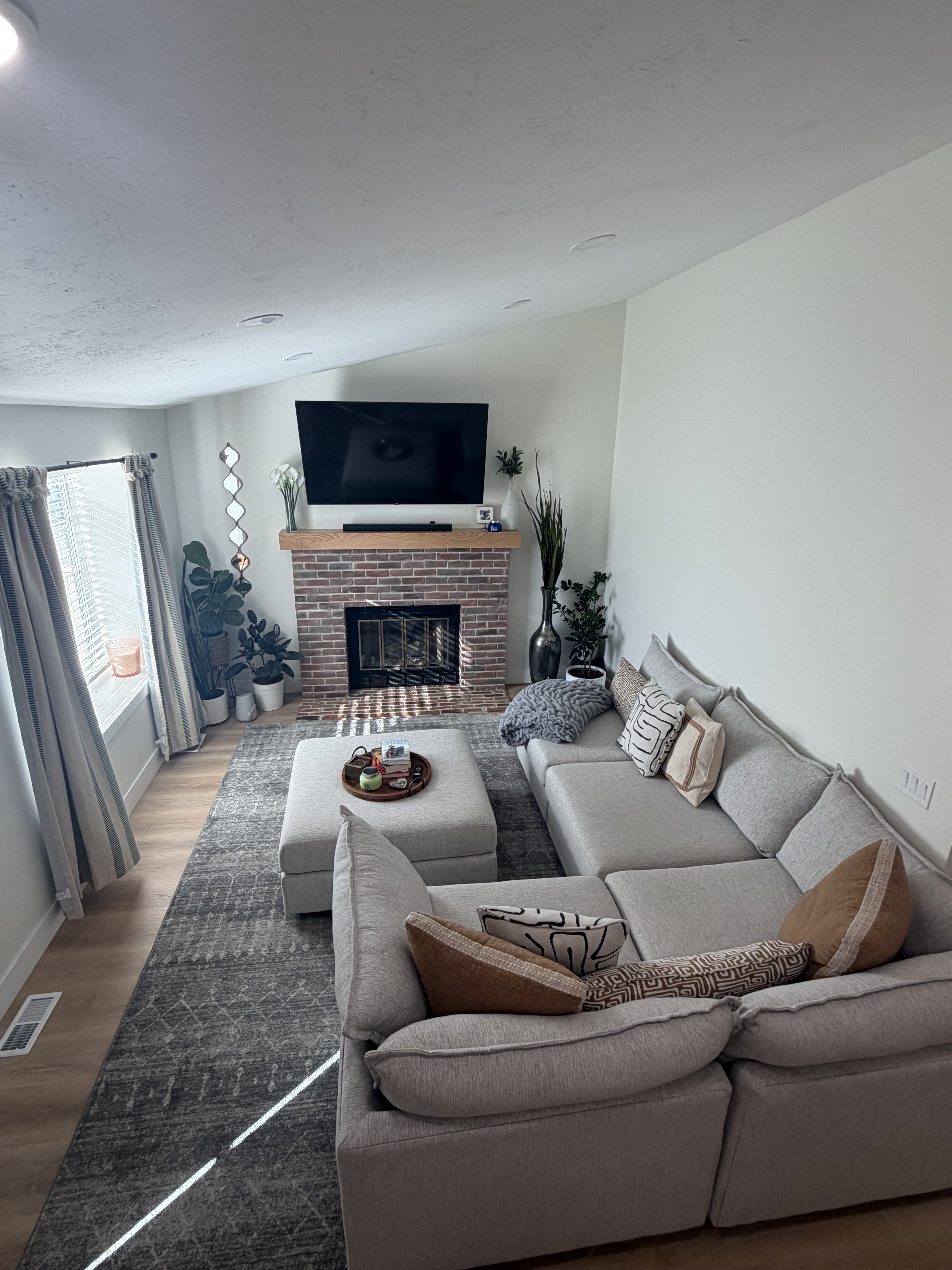 Bountiful Townhome: 554 W 2900 S