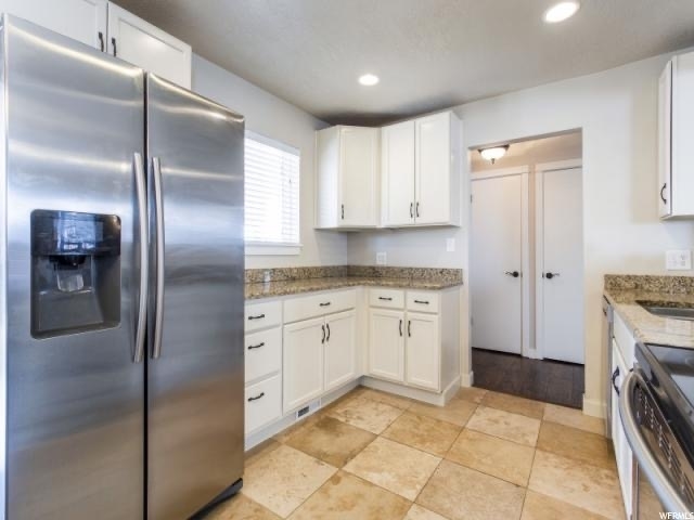 Orem House: 430 E 850 S