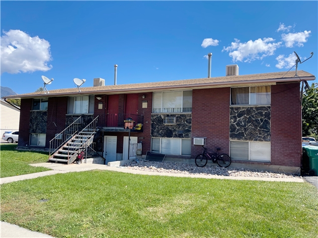 Orem Townhome: S Virginia Cir