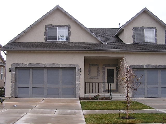 Spanish Fork Condo: 1164 S 2910 E