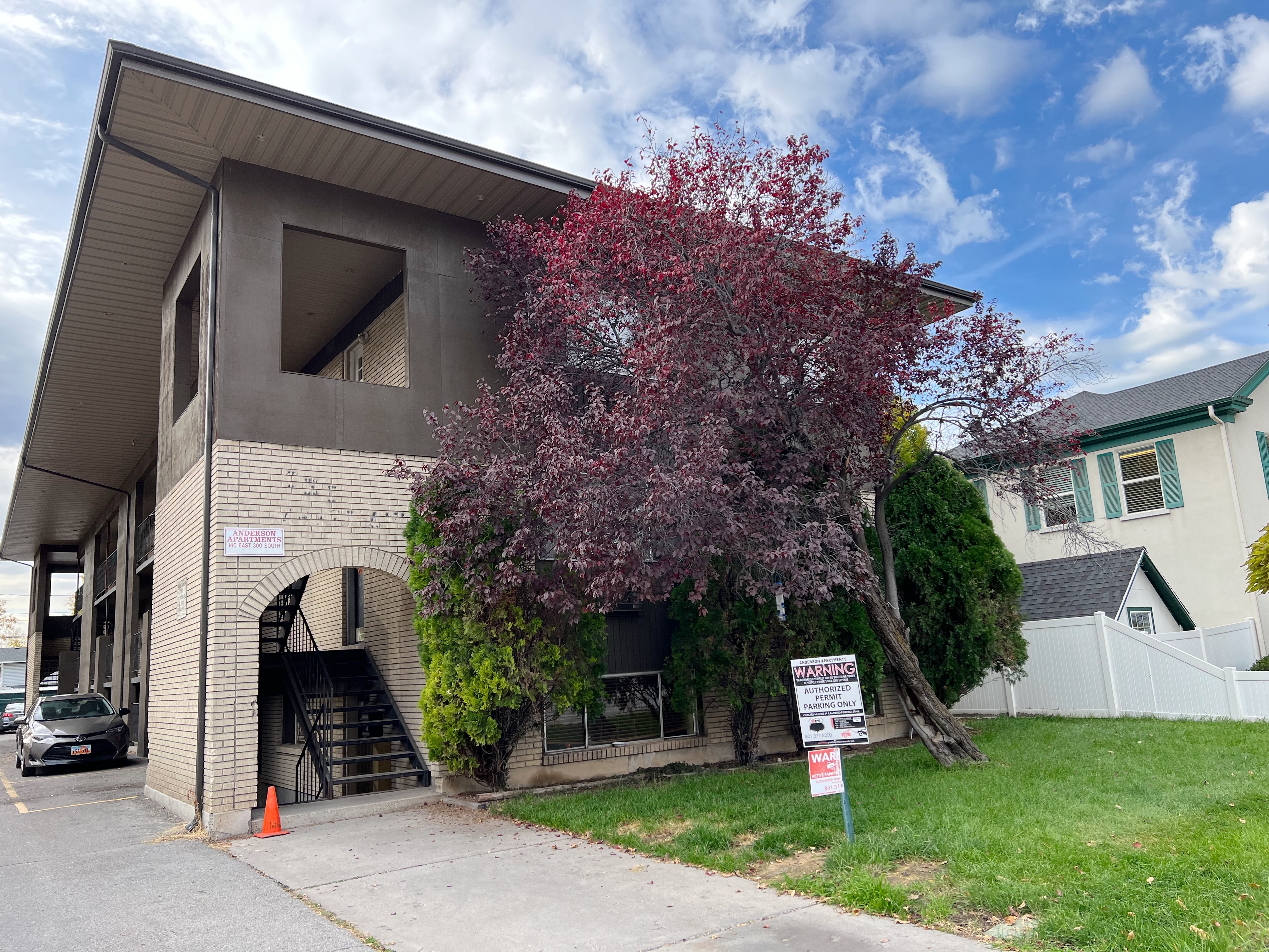 Provo Apartment: 140 E 300 S