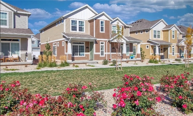 Saratoga Springs Townhome: 177 E Hamilton Row