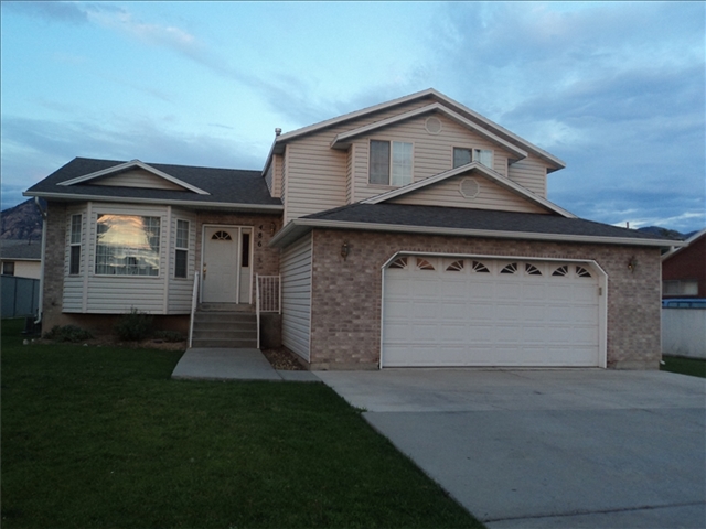 Orem House: 486 N 400 E