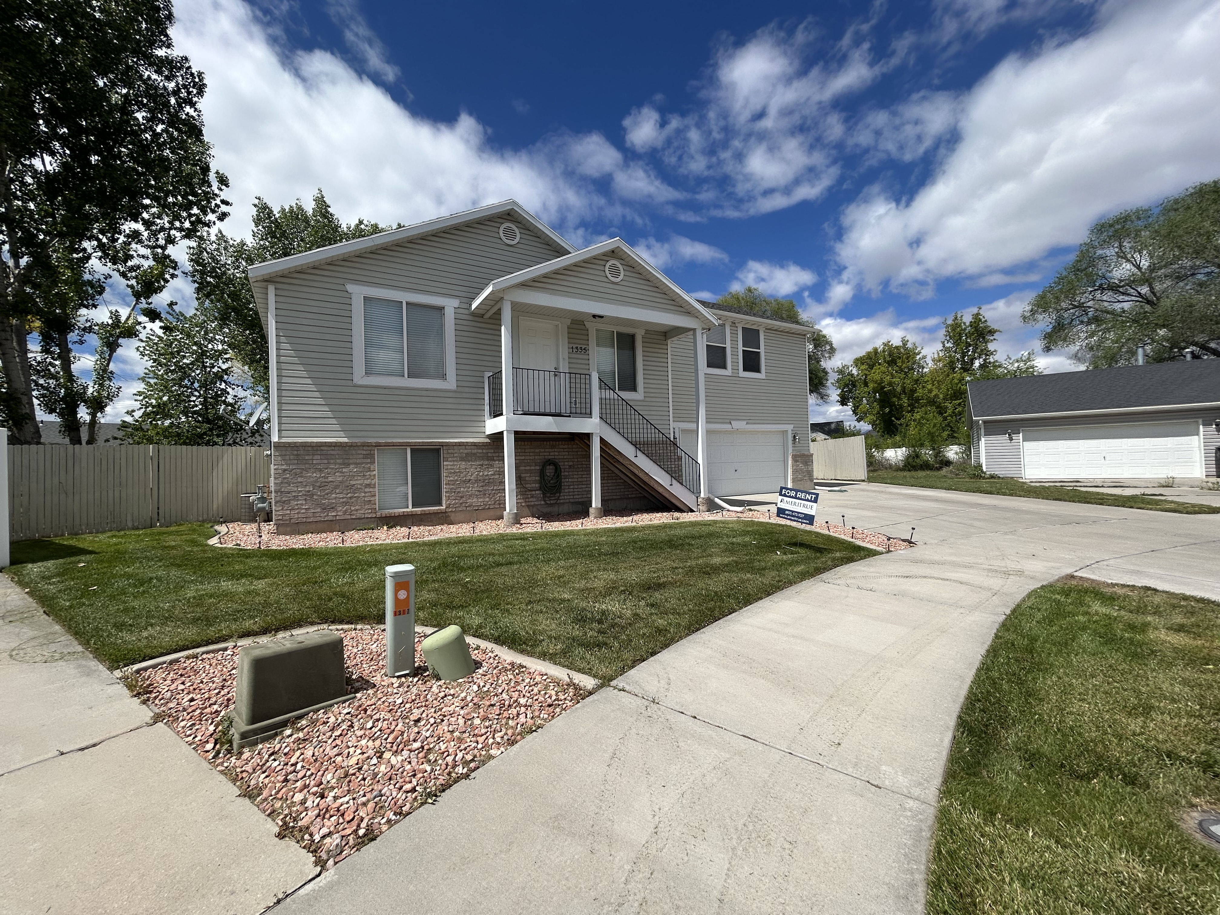 Provo House: 1335 N 2710 W