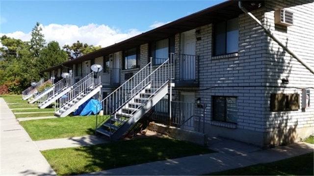 Provo Apartment: 950 W 200 S