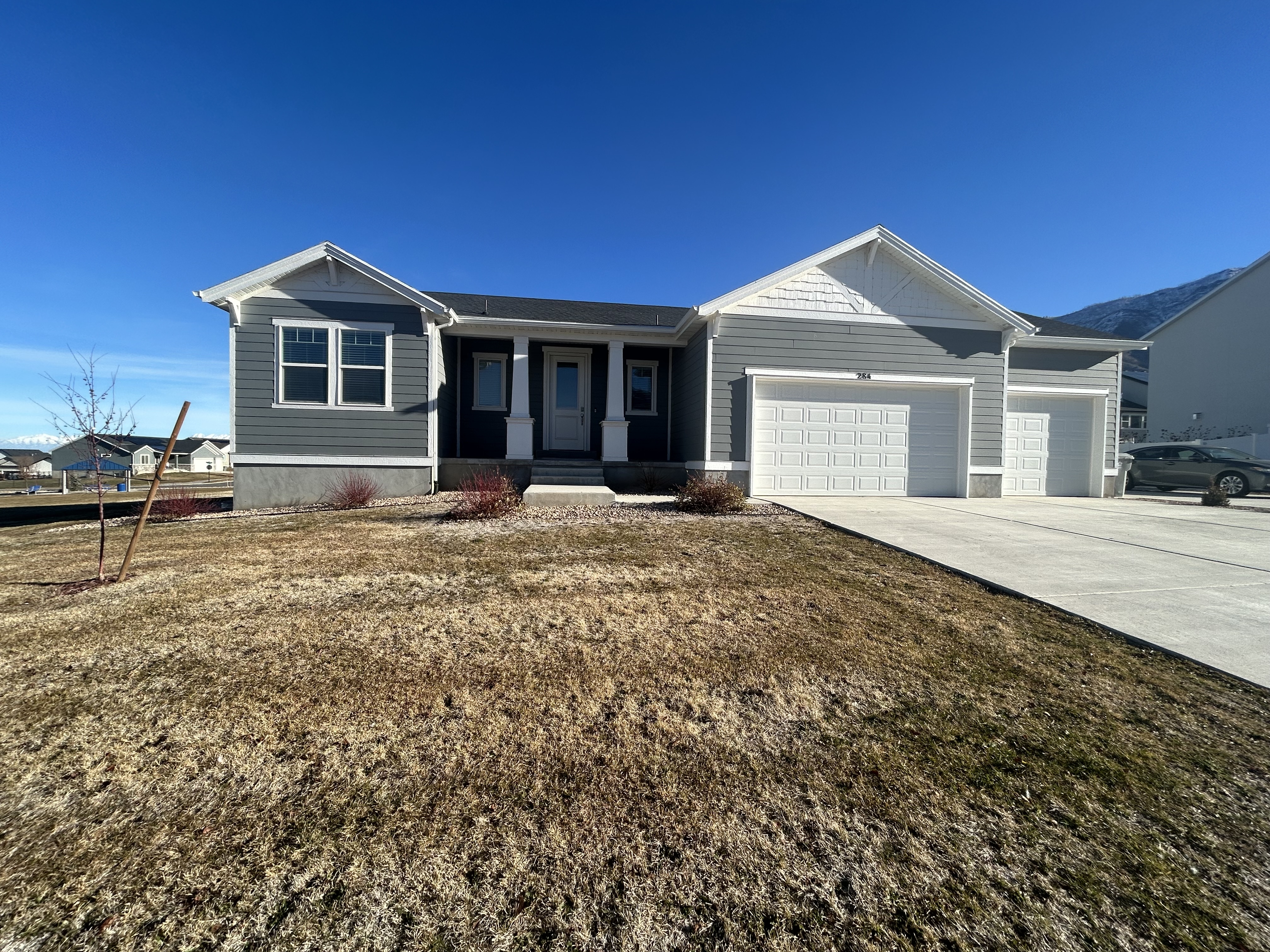 Santaquin Apartment: 286 W Saddlebrook Dr