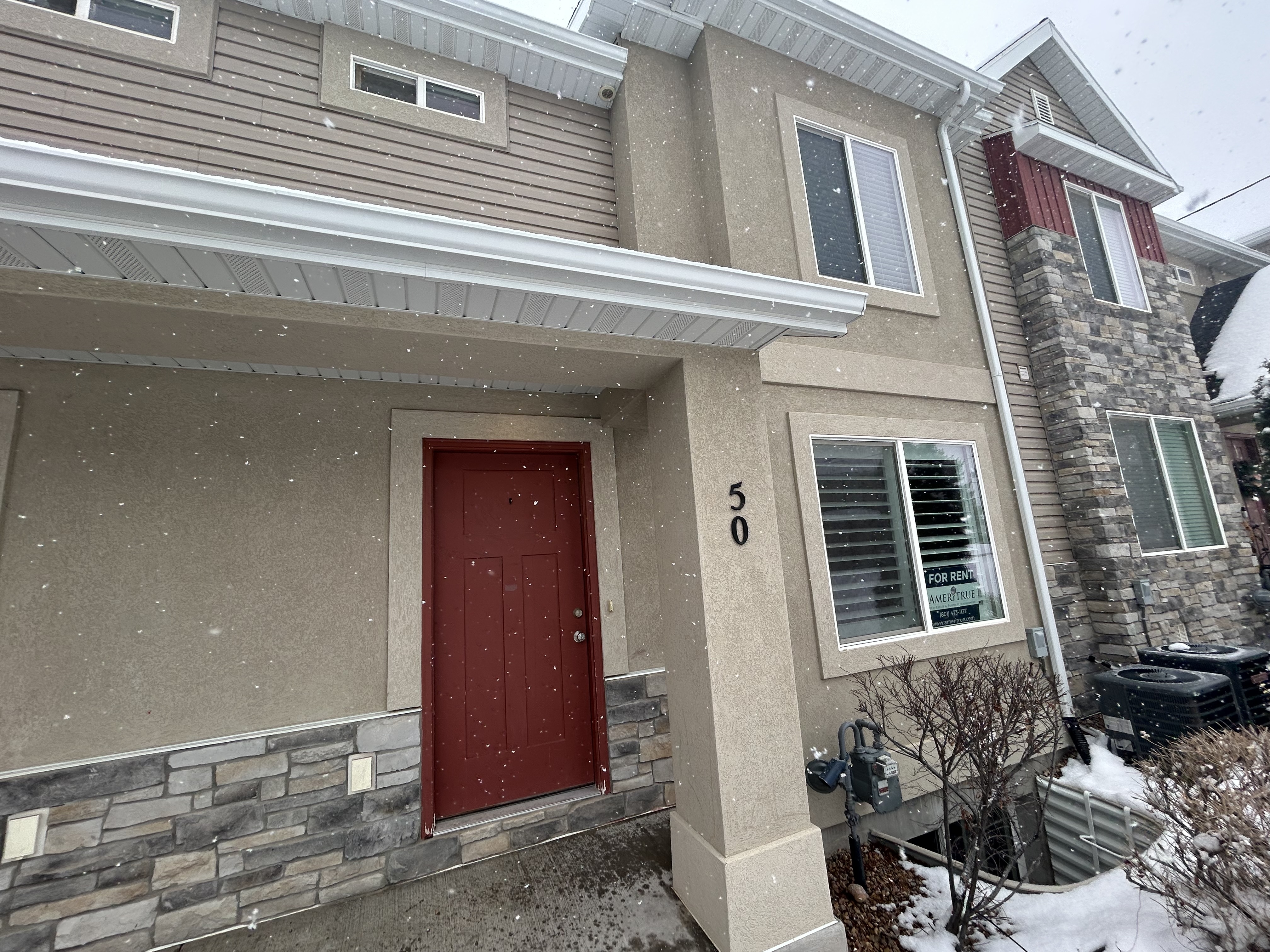 Santaquin Townhome: 50 W 400 S