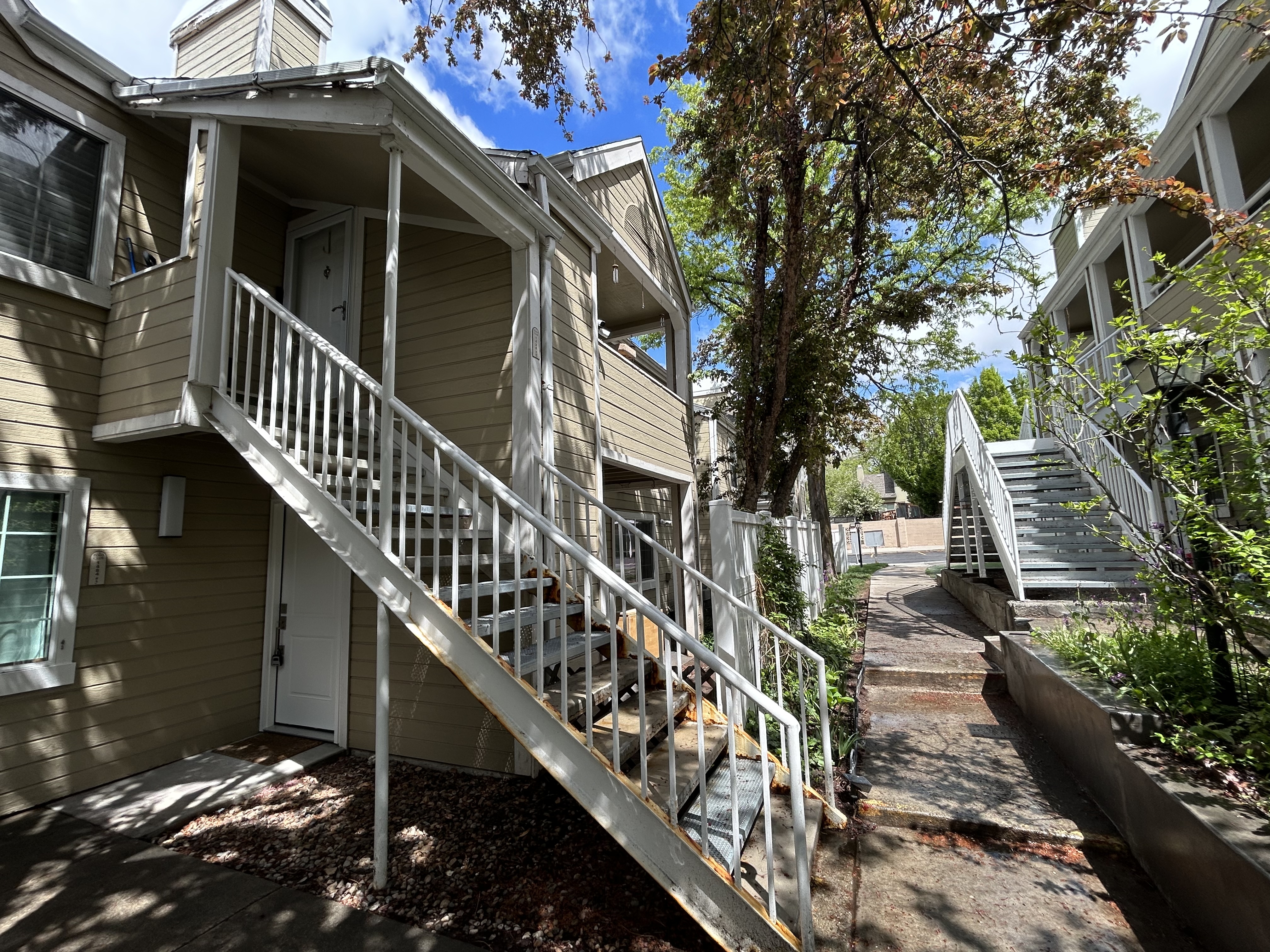 Salt Lake City Townhome: 1484 E Foxboro Dr