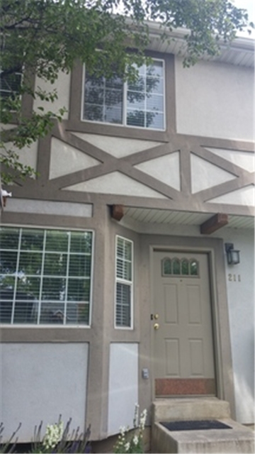 Provo Townhome: 1101 S 900 E Unit 211