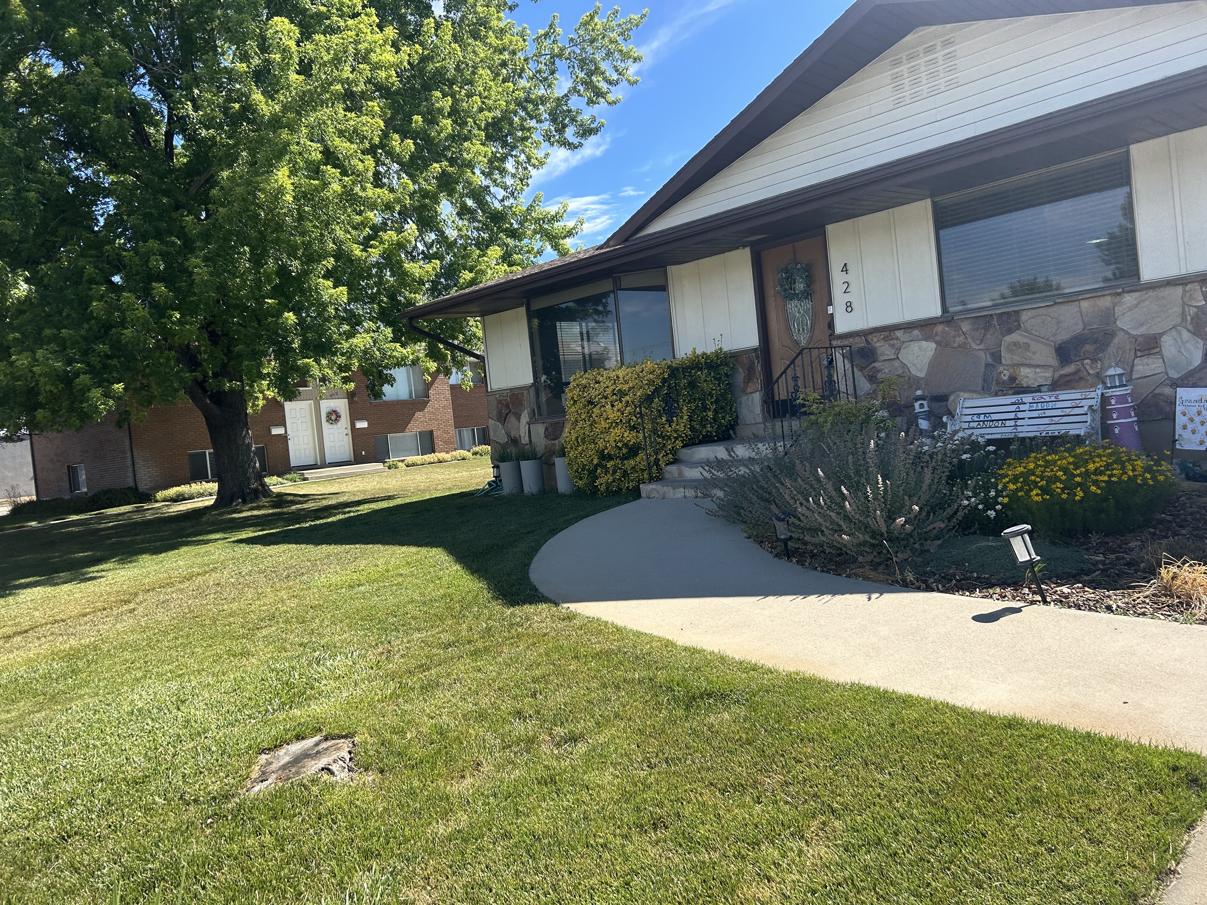 Orem House: 428 N 200 E
