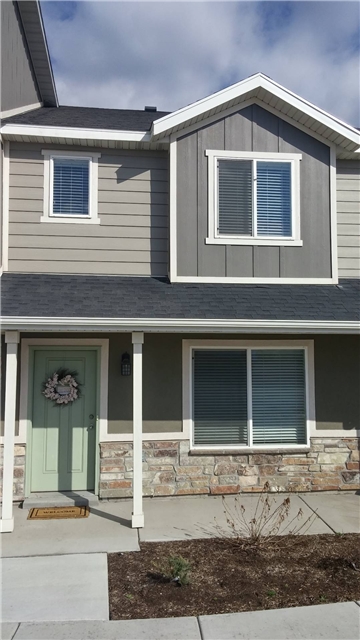 Vineyard Townhome: 207 N 680 E