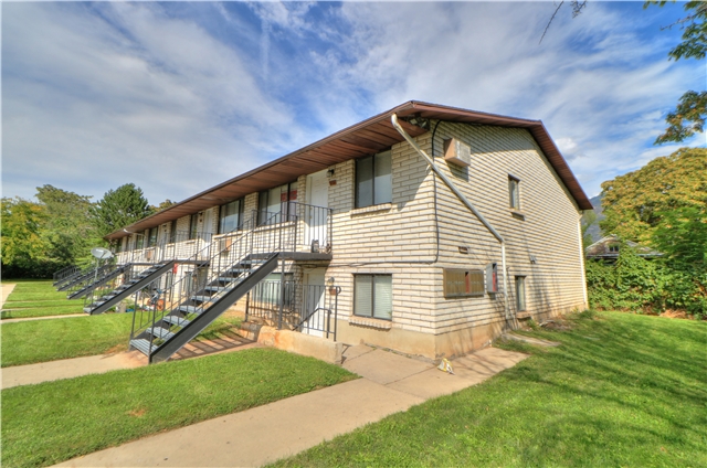 Provo Apartment: 950 W 200 S