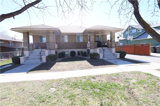 Provo Apartment: 224 E 400 N