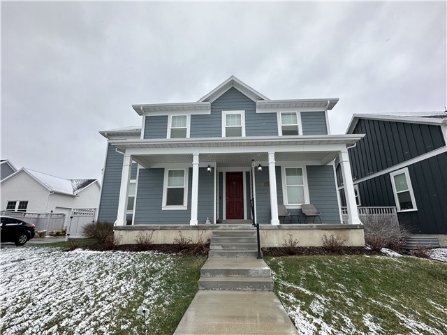 South Jordan House: 11752 S Willow Walk Dr